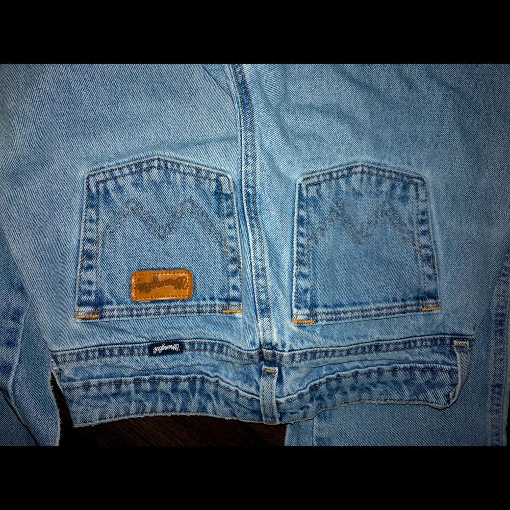 Wrangler 90s style